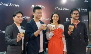 maudy-ayunda-menjadi-duta-inspirasi-generasi-muda-di-tomoro-coffee-ajak-mereka-berani-bermimpi-dan-melampaui-batas